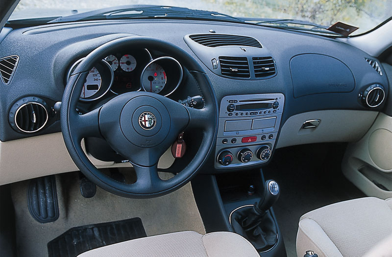 Alfa Romeo 147 1.9 JTD 16V Progression