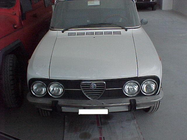 Alfa Romeo Giulia Nuova Super 1300