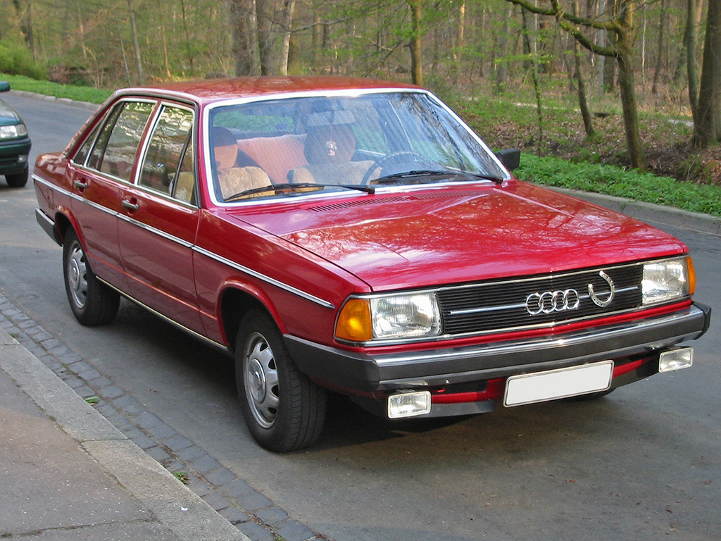 Audi 100 C