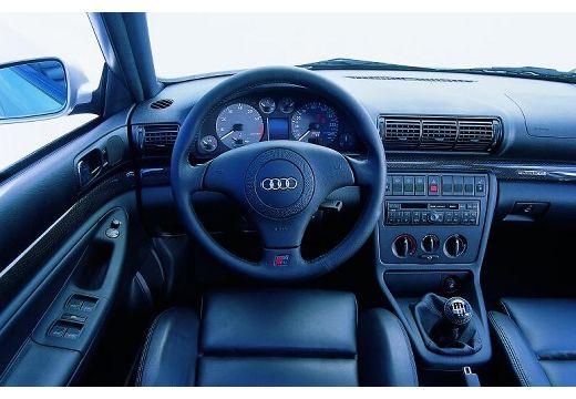 Audi A4 2.6