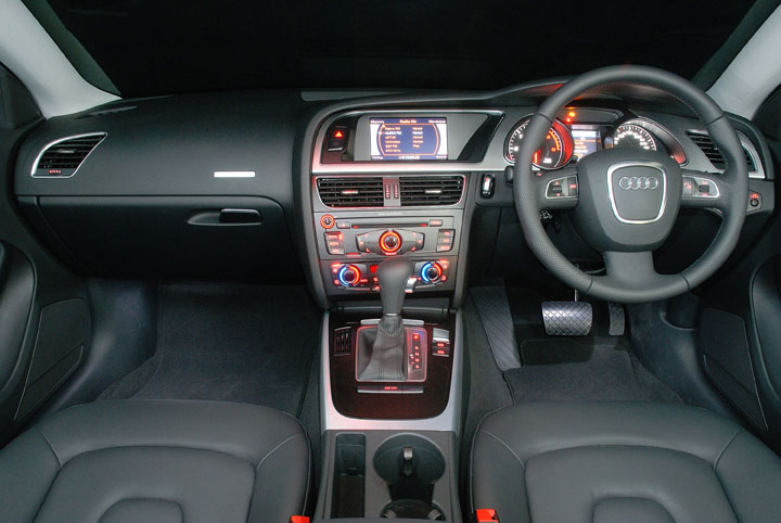 Audi A5 Coupe 4.2 FSI quattro MT