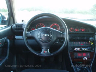 Audi A6 2.6
