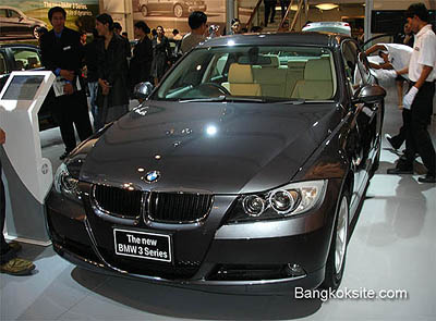 BMW 3 320i 150hp AT