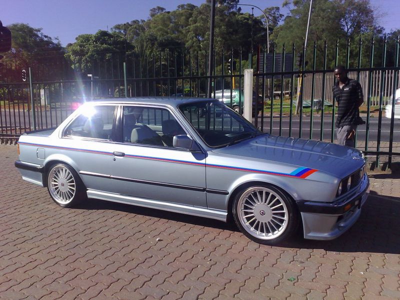 BMW 333i