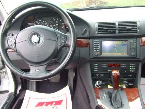BMW 530i Sedan