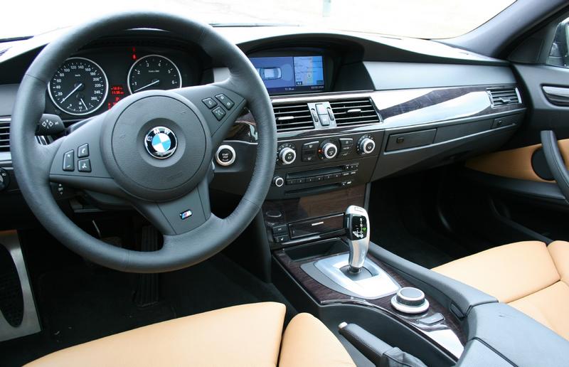 BMW 550i Sport