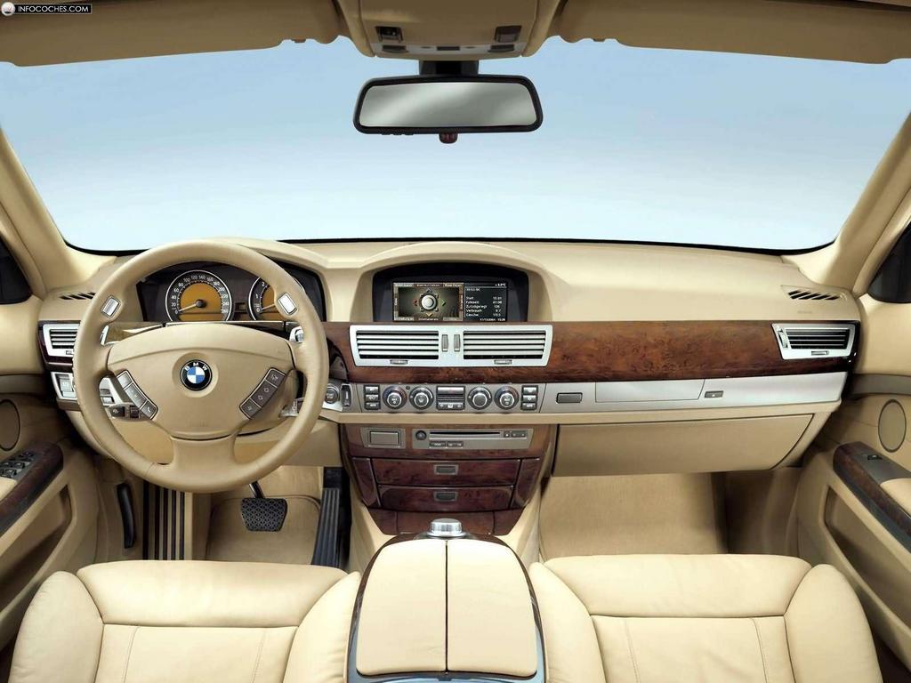 BMW 750 Li Sedan
