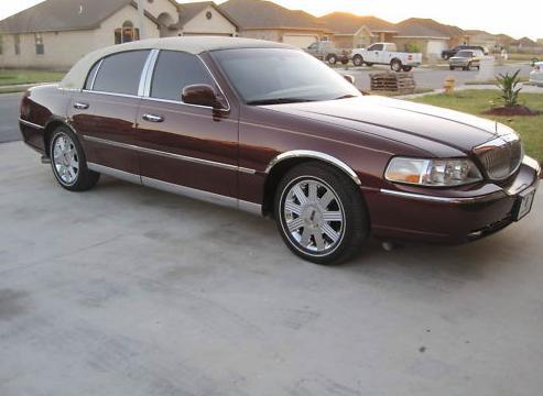 Lincoln Town Car Ultimate