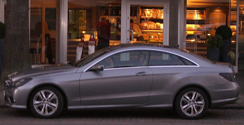 Mercedes-Benz E 550 Coupe