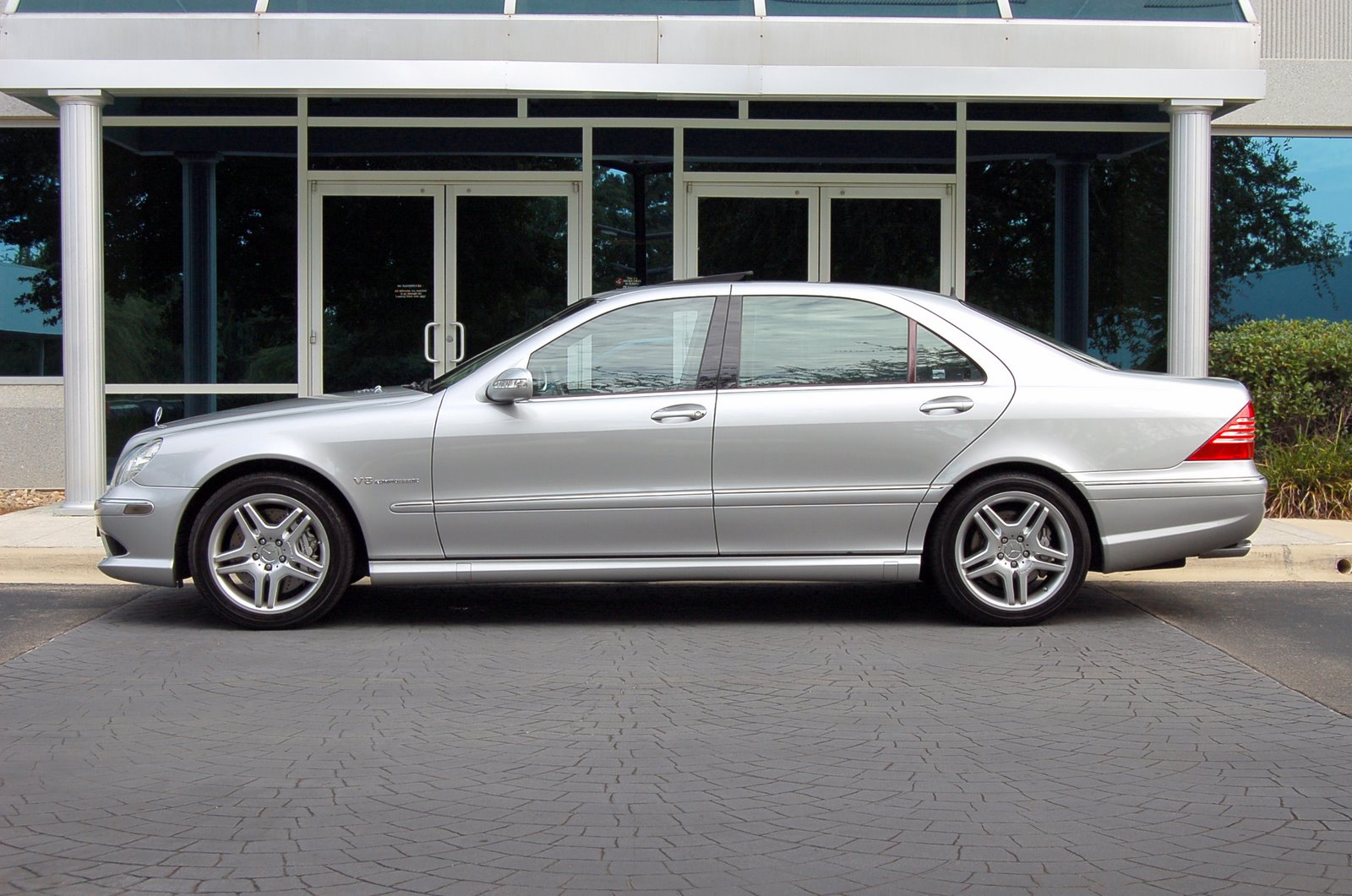 Mercedes-Benz S 55 500hp AT