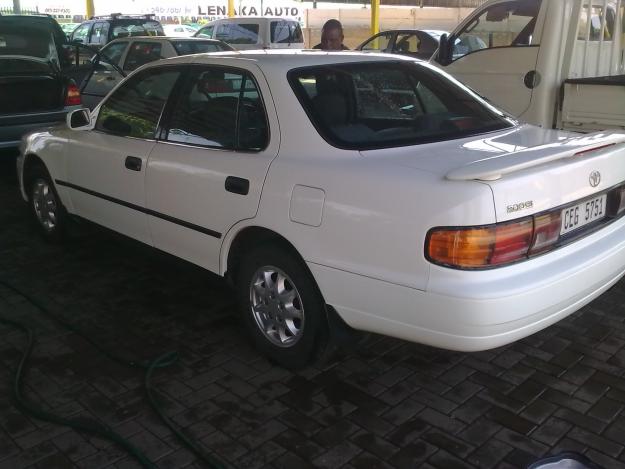 Toyota Camry 200 Si