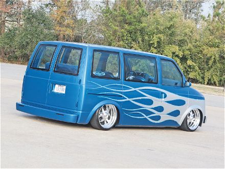 Chevrolet Astro Van