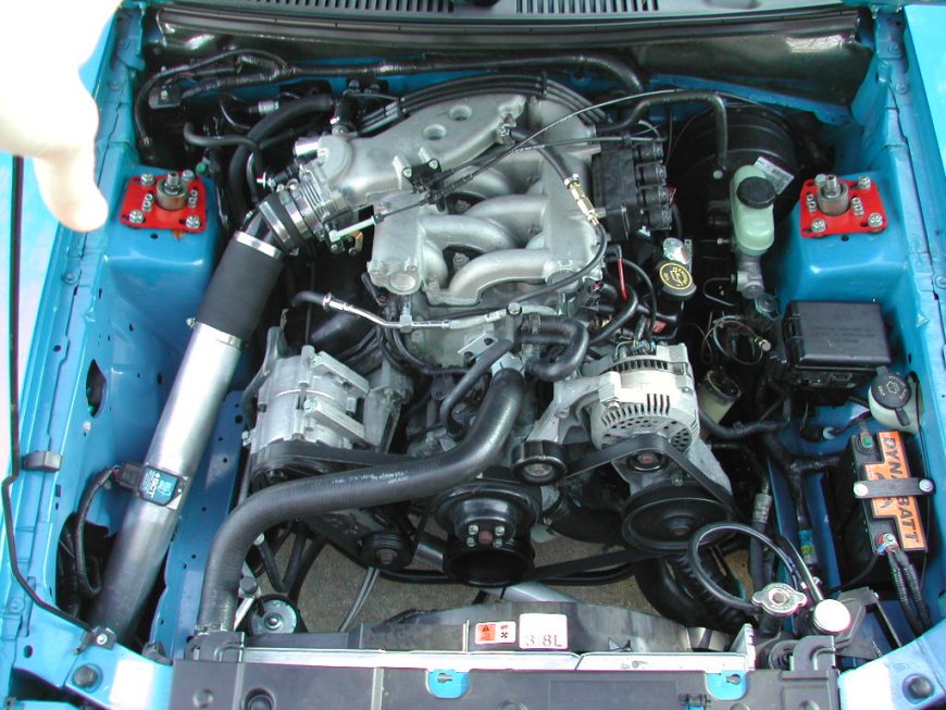 Ford Mustang 3.8 V6