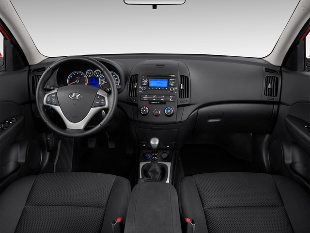 Hyundai Elantra Touring SE Automatic