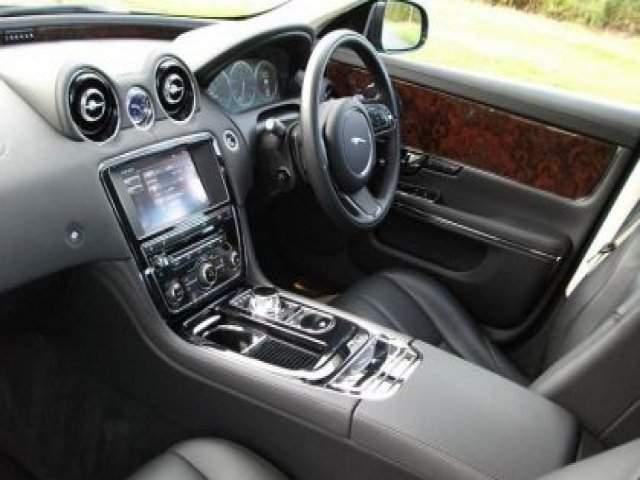 Jaguar XJ 3.0 D AT SWB Premium Luxury