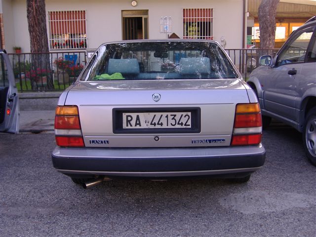 Lancia Thema 2000 i.e.