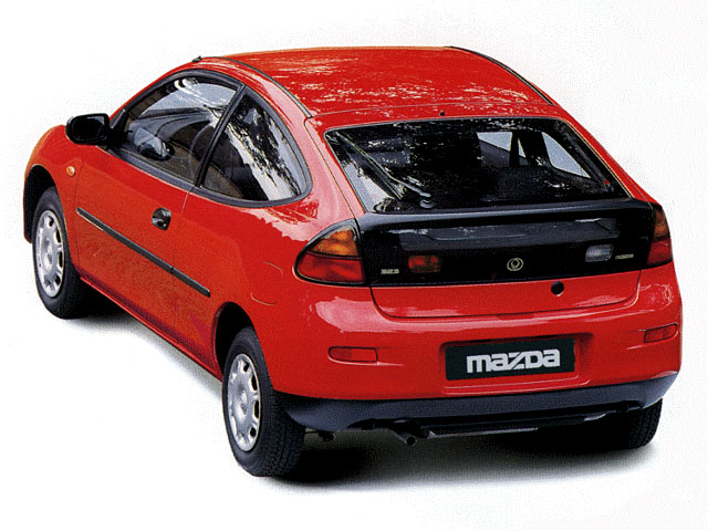 Mazda 323 1.5 i