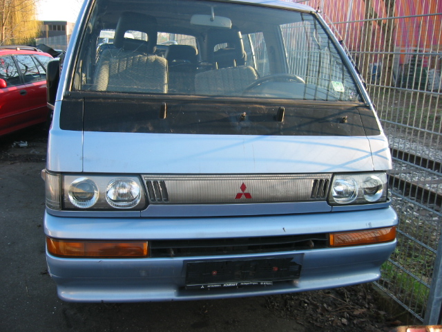 Mitsubishi L300 2.0 (P00W)