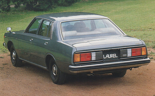 Nissan Laurel C230