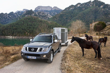 Nissan Pathfinder 2.5 dCi 190hp AT LE (----A)