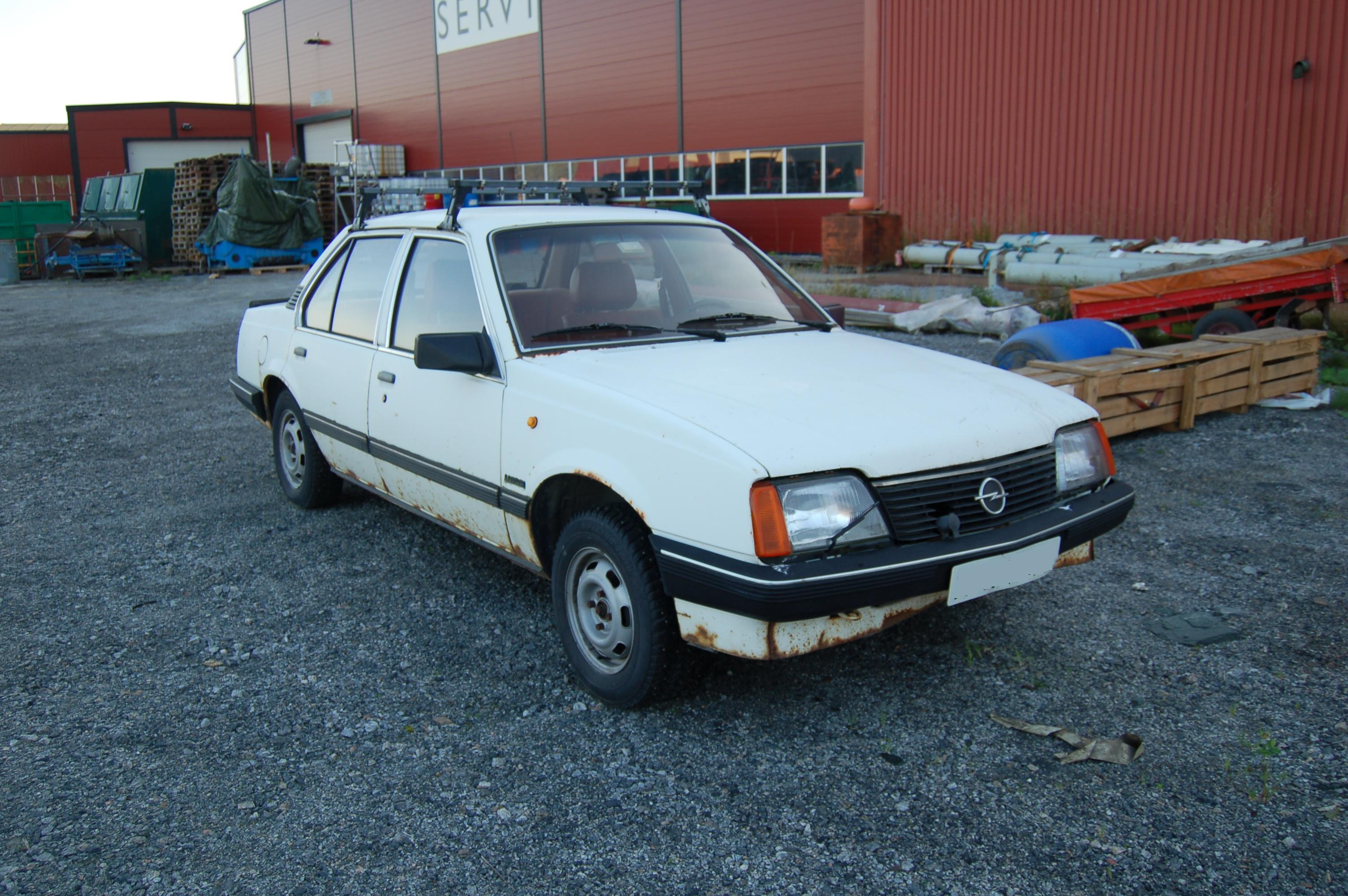 Opel Ascona 1.6
