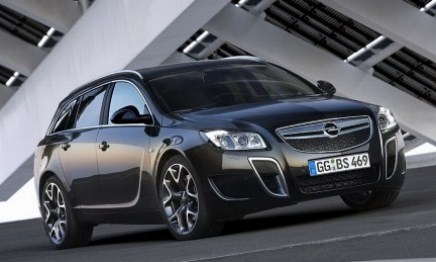 Opel Insignia 2.0 Turbo Sports Tourer