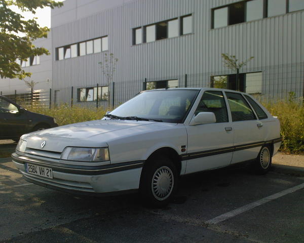 Renault 21 GTD