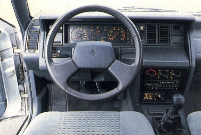 Renault 21 GTD