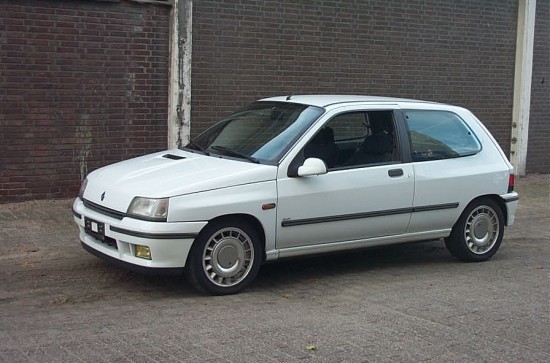 Renault Clio 1.8 i