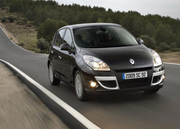 Renault Scenic 1.6 MT Expression