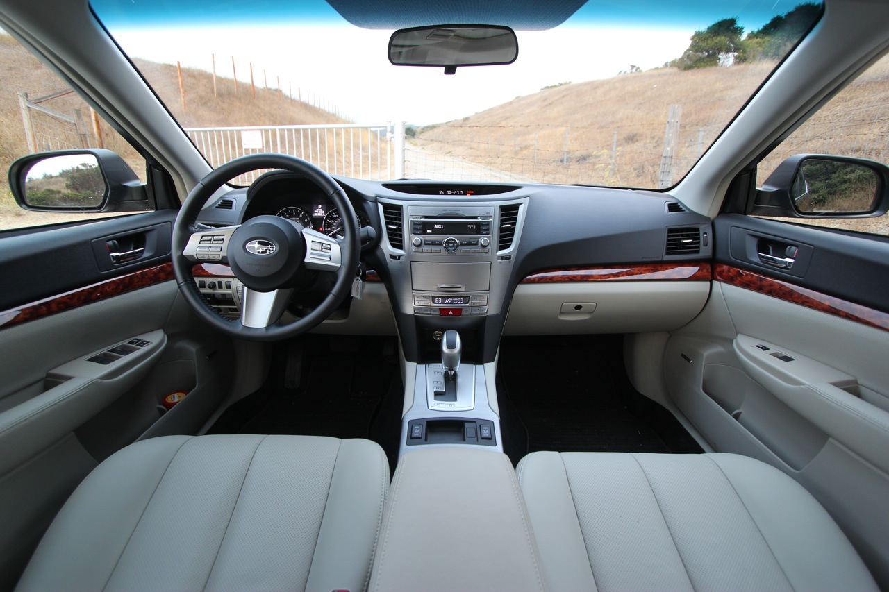 Subaru Legacy 3.6R