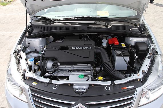 Suzuki Swift 1.3 71hp MT