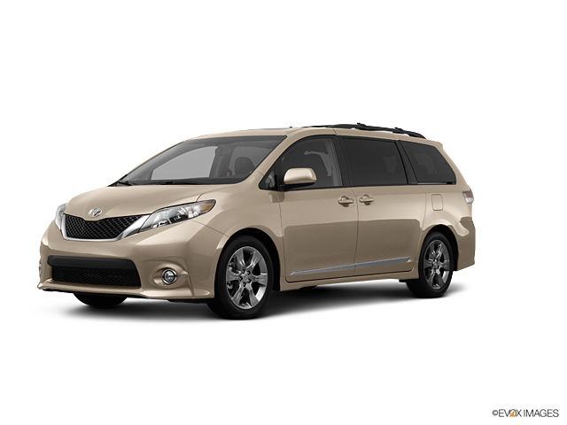 Toyota Sienna LE 4WD