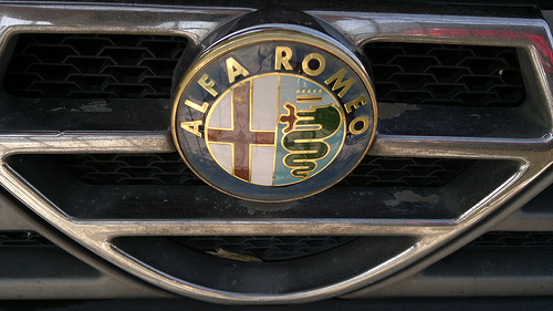 Alfa Romeo 90 2.5 i V6 (A,AA)
