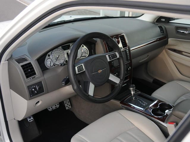 Chrysler 300 C 3.5 Touring AWD