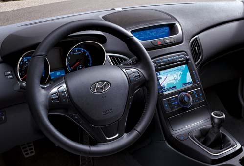 Hyundai Genesis Coupe 2.0T Premium