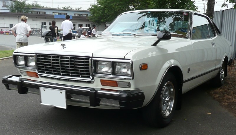 Nissan Bluebird 810