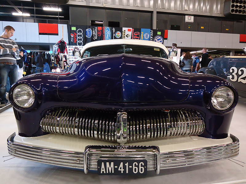Oldsmobile Cutlass Coupe