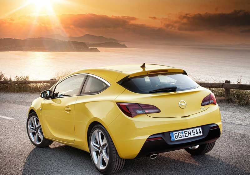 Opel Astra GTC 2.0 Turbo