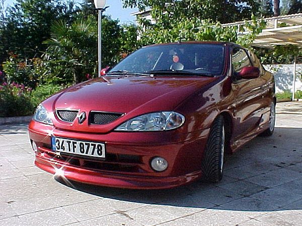 Renault Megane 1.6 Coupe Automatic