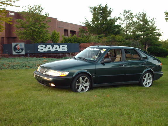 Saab 900 2.3