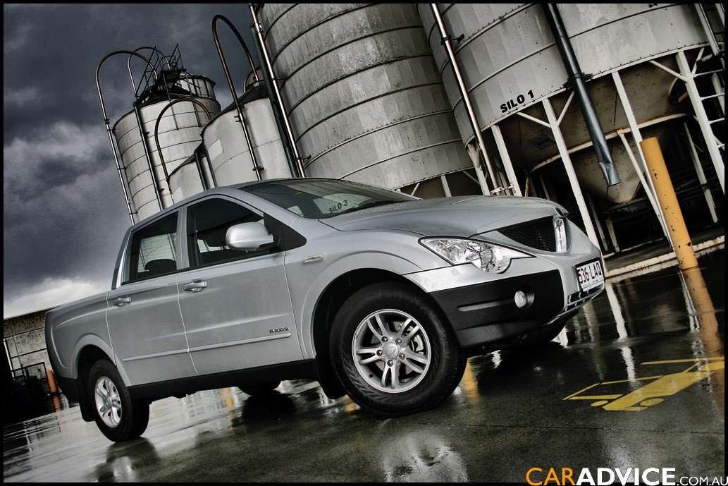 SsangYong New Actyon 2.0 D 2WD AT Elegance