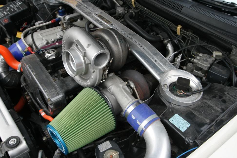 Toyota Chaser 2.5 i 24V Twin- turbo AT