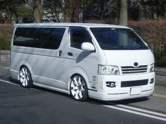 Toyota Hiace 2.0