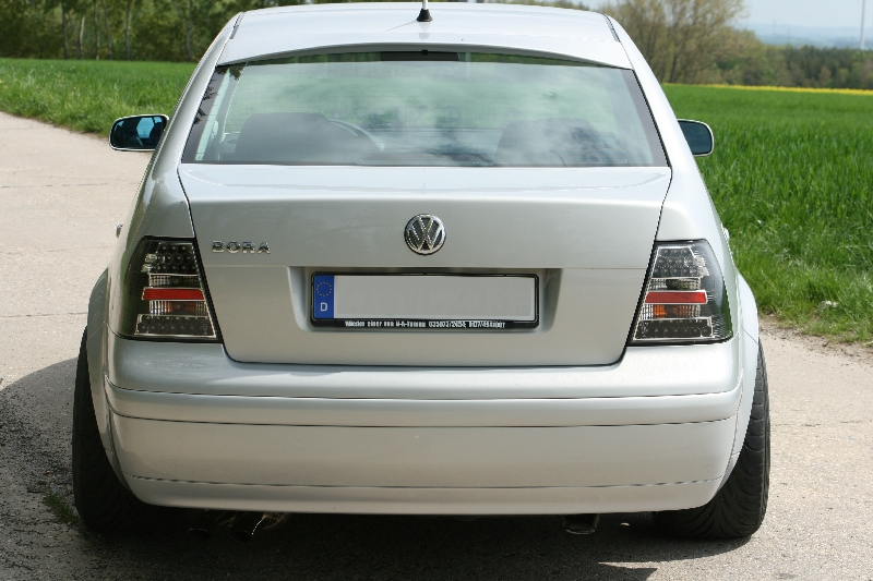Volkswagen Bora 1.6 AT