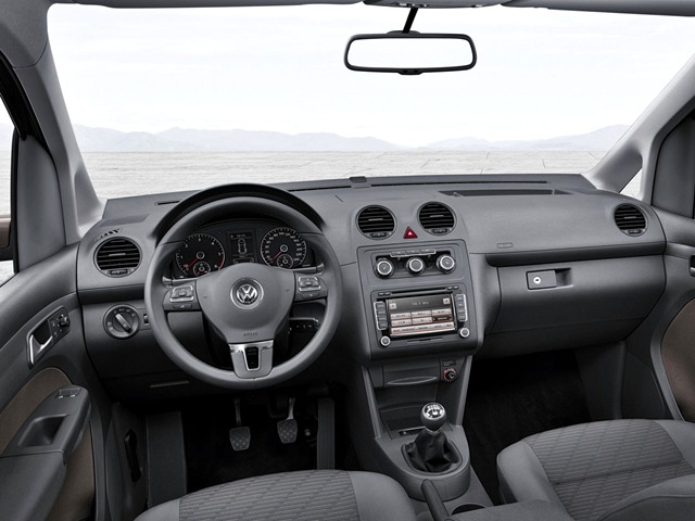 Volkswagen Caddy 2.0 TDI MT