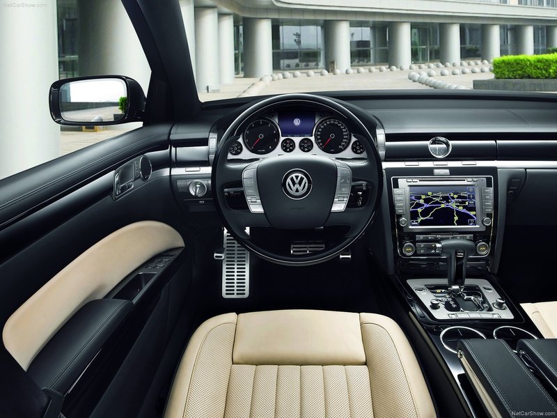 Volkswagen Phaeton 6.0 420hp 4motion Long 5seats AT