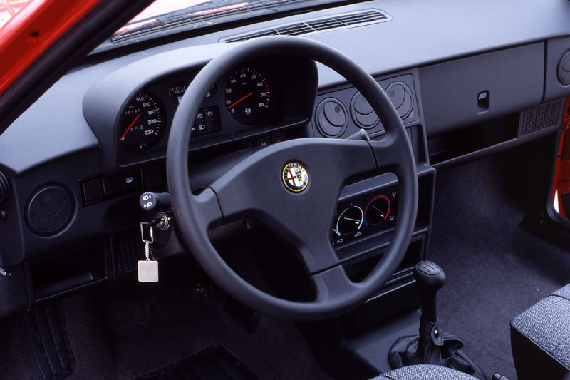 Alfa Romeo 33 1.4
