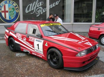 Alfa Romeo 75 V6