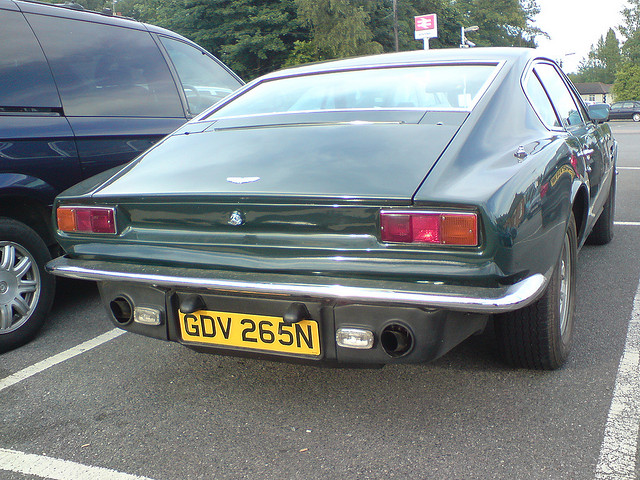 Aston Martin V8 5.3
